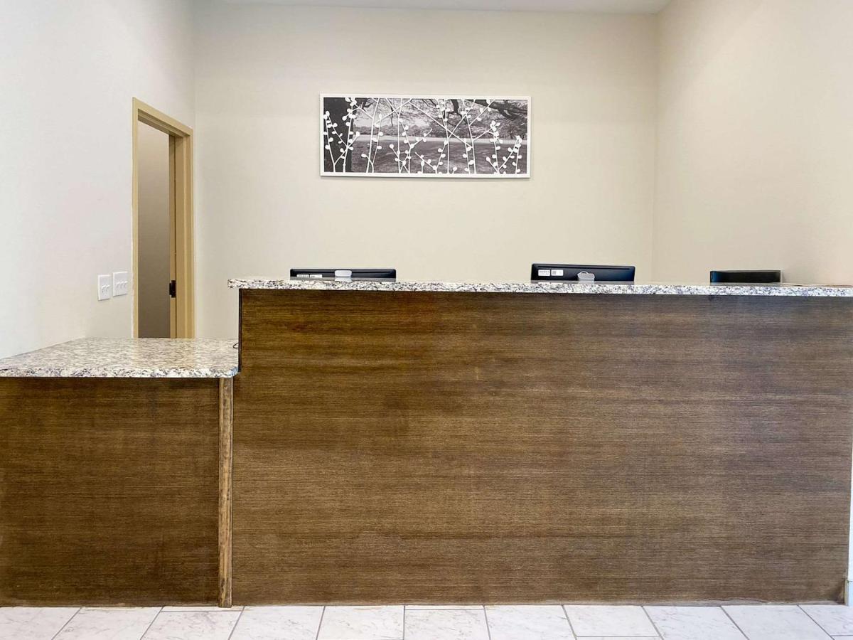 Sleep Inn Greensboro - Coliseum Area Extérieur photo